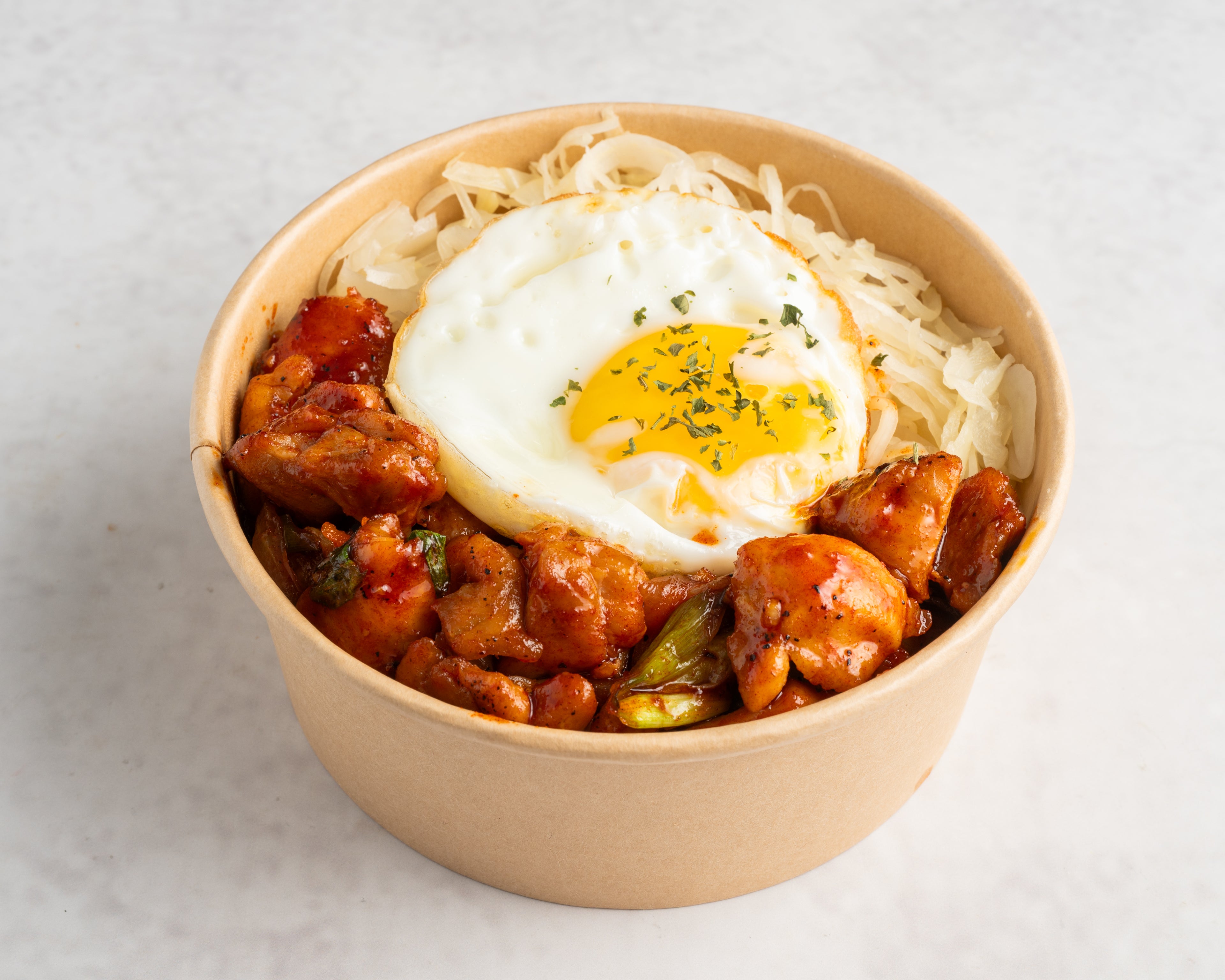 Spicy Grilled Chicken over Rice (치킨제육 덮밥) (Halal)